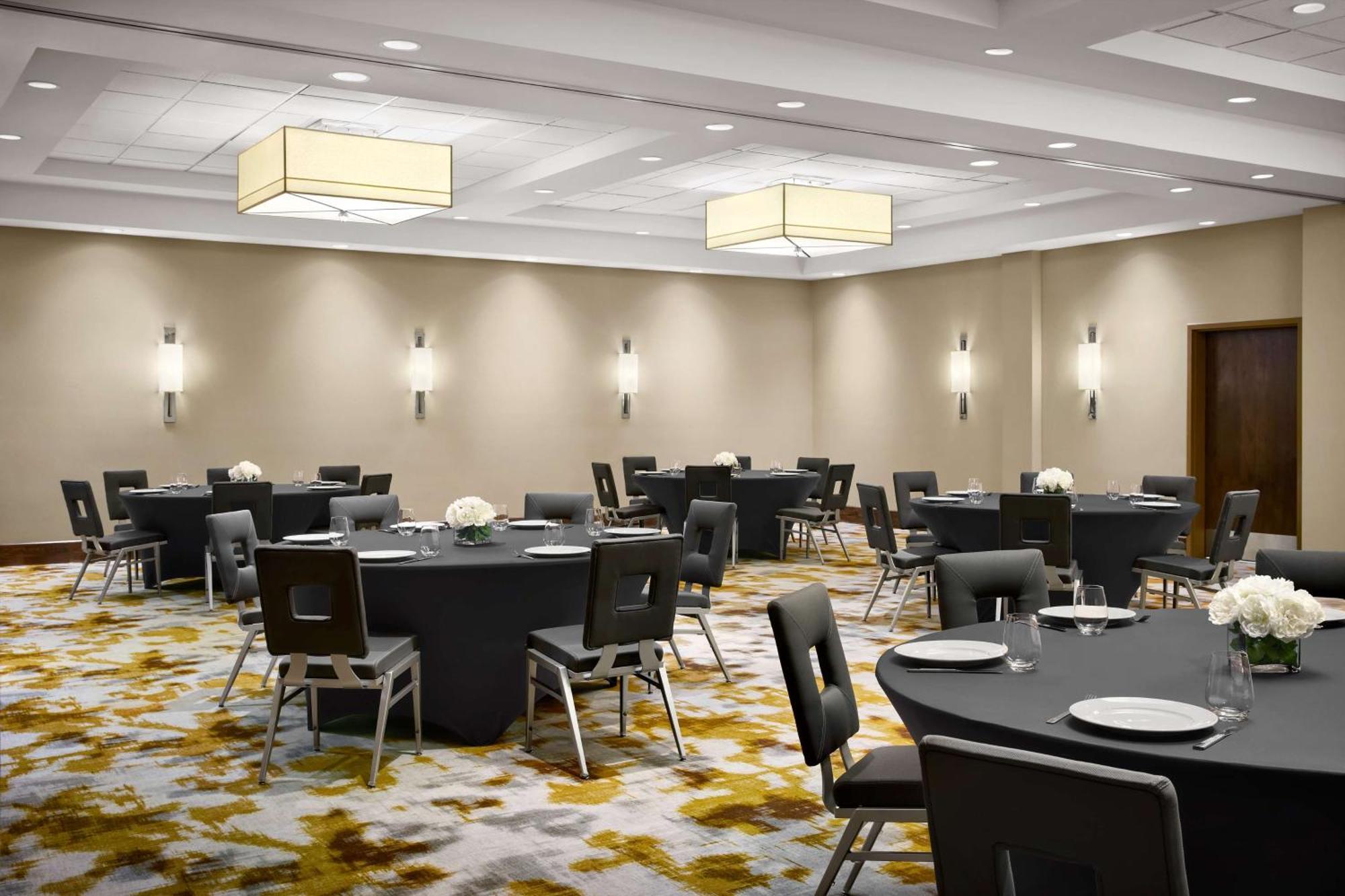 Hilton Garden Inn Dallas Richardson Exterior photo